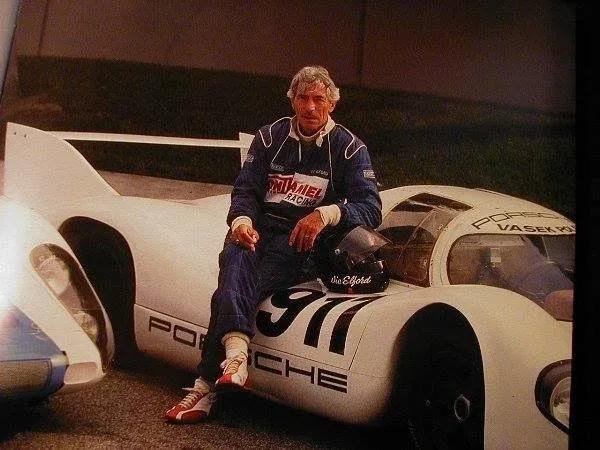 Vasek Polak